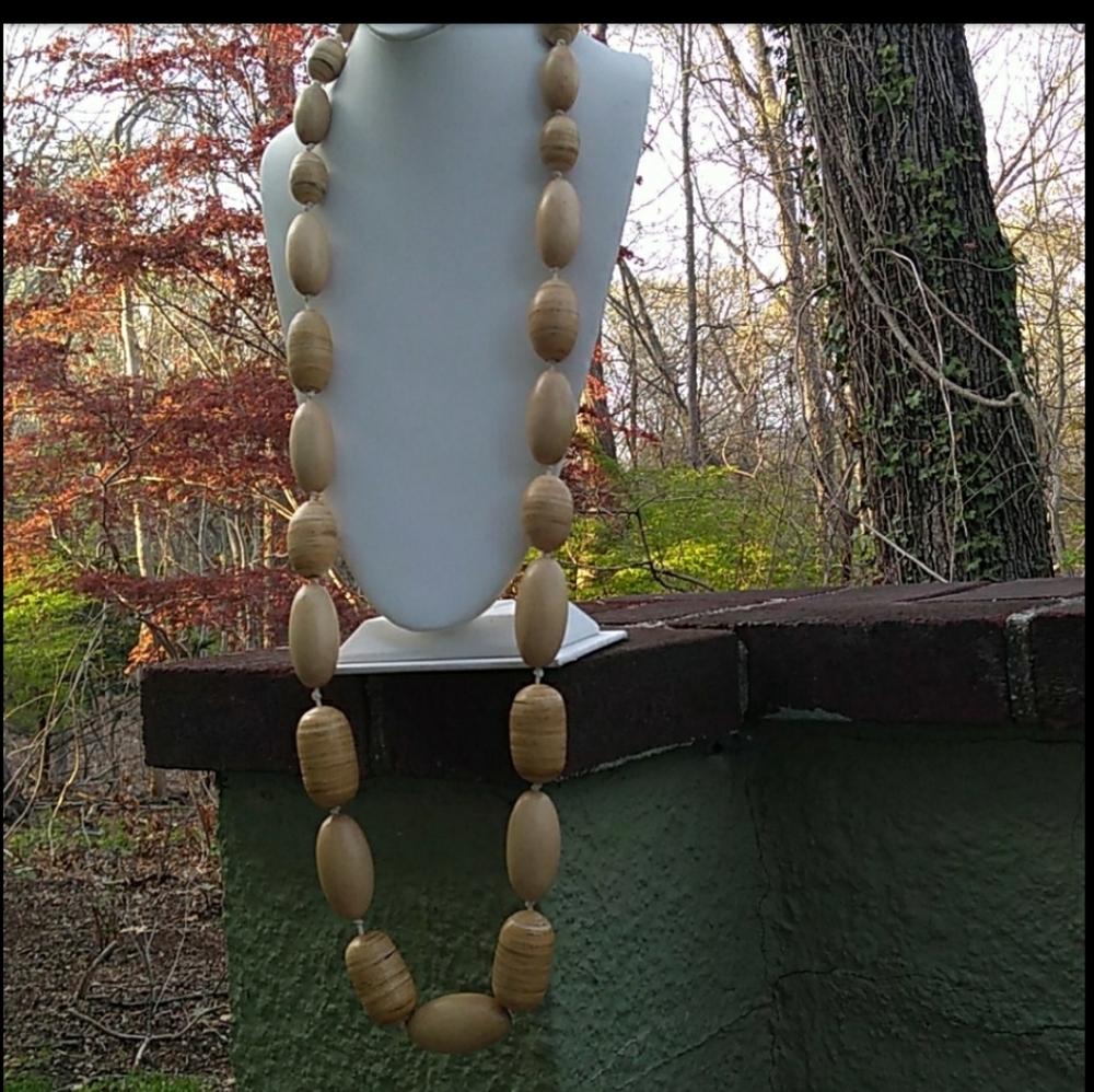 RARE '80s HOLLAND MANOUK BIJOUX 50" Alternating Stacked Solid Wood Bead Necklace - Picture 9 of 16